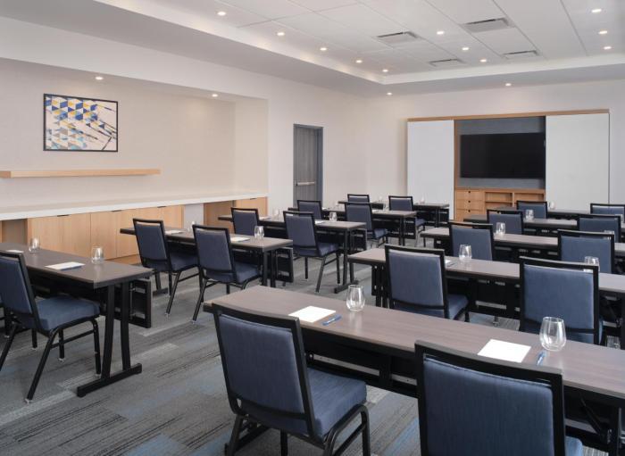 hyatt house schenectady mohawk harbor