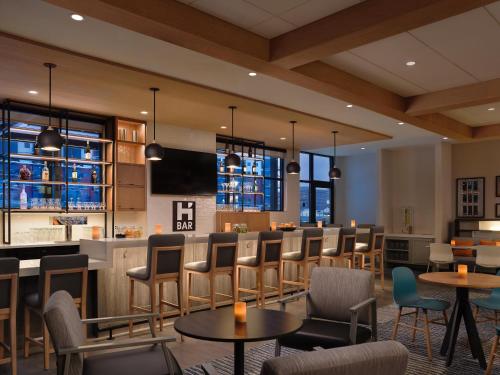 hyatt house schenectady mohawk harbor