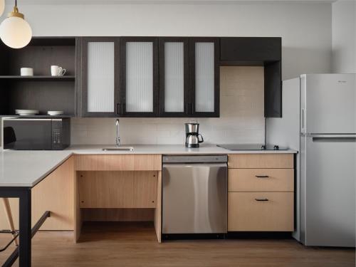 hyatt house schenectady mohawk harbor