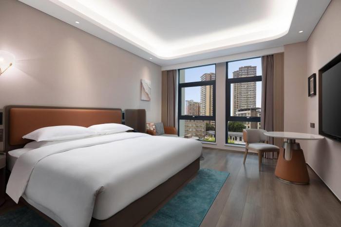 days hotel by wyndham leshan downtown