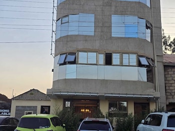 desert sky hotel
