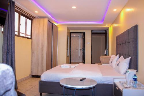 desert sky hotel