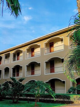palm oasis resort garissa