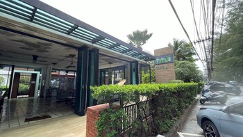 the title rawai aparthotel by hss