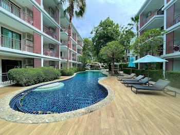 the title rawai aparthotel by hss