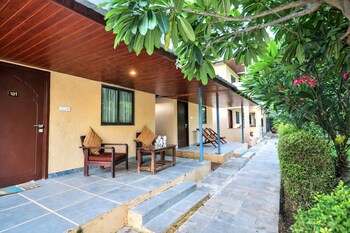 rambagh retreat stay with swimming pool