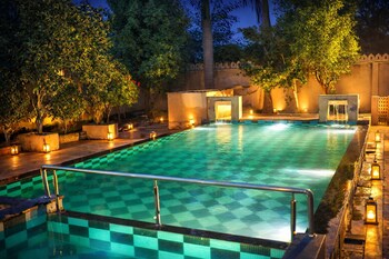 rambagh retreat stay with swimming pool