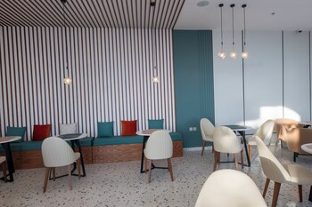 neema hotel apartment
