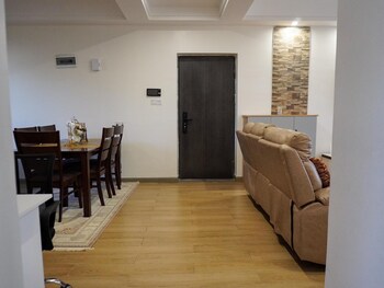 Siaya Park - The Cozy Nook,,4 star