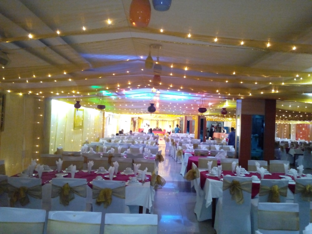 hotel metro international