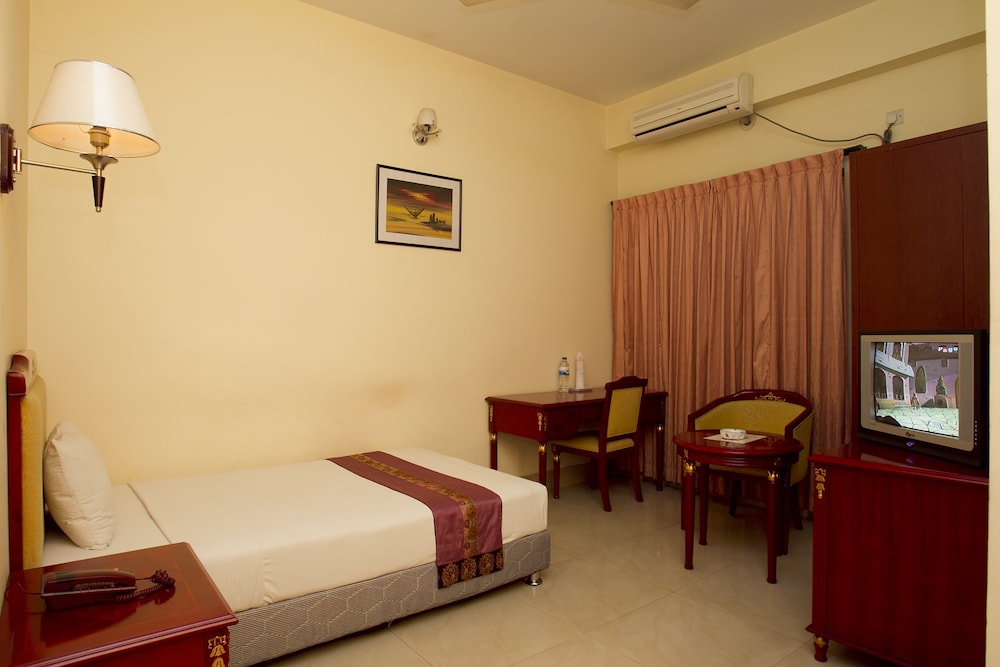 hotel metro international