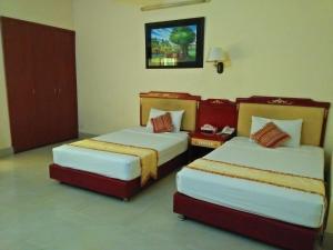 hotel metro international