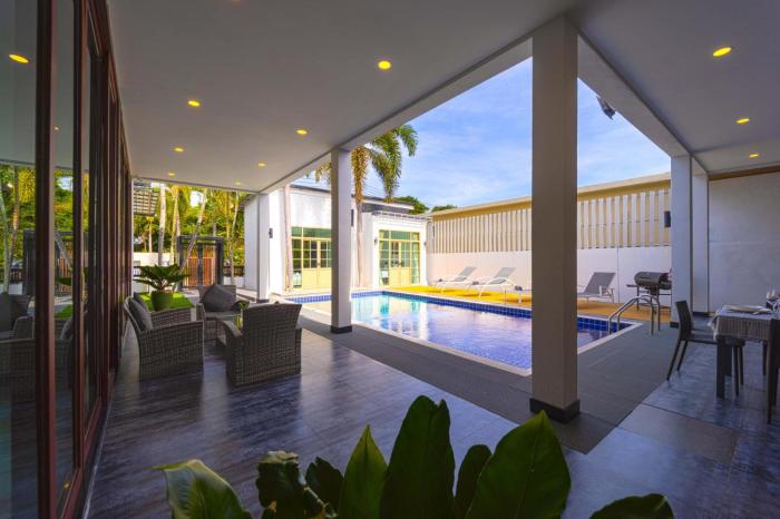 beautiful 4 bedroom pool villa bl9