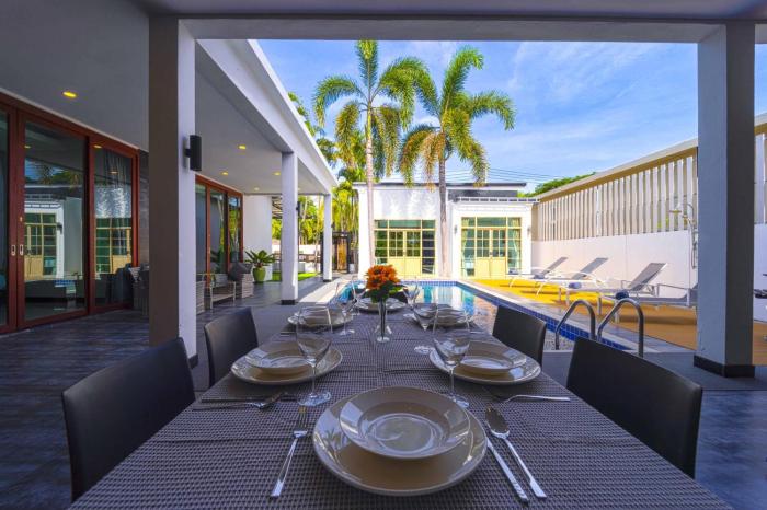 beautiful 4 bedroom pool villa bl9