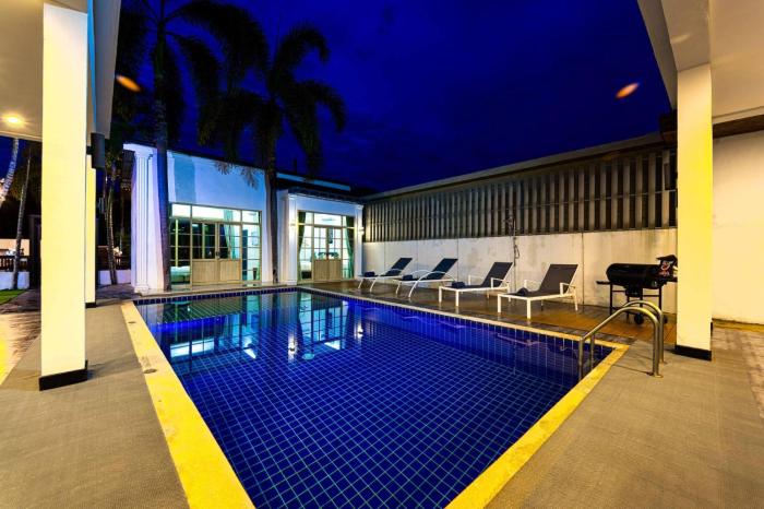 beautiful 4 bedroom pool villa bl9