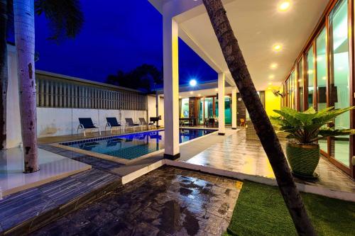 beautiful 4 bedroom pool villa bl9