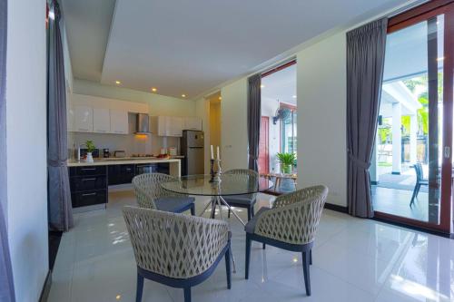 beautiful 4 bedroom pool villa bl9