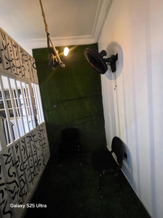 decorum apartments