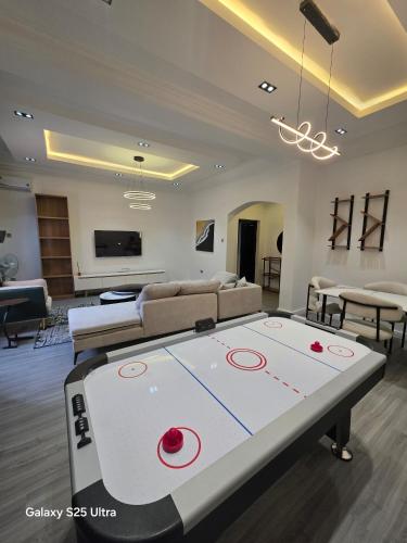 decorum apartments