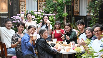 yiyuan snow mountain view historical naxi house