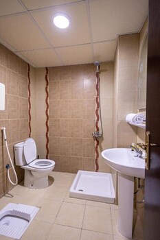 meezab alkher hotel