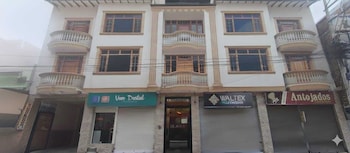 hotel la joya