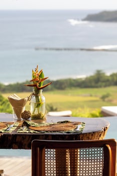 ketanu bamboo lodge sumba
