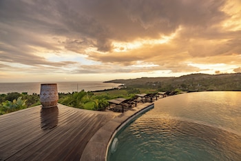 ketanu bamboo lodge sumba