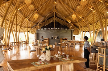 ketanu bamboo lodge sumba