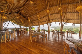 ketanu bamboo lodge sumba