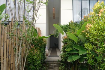 sunset loft seminyak bali
