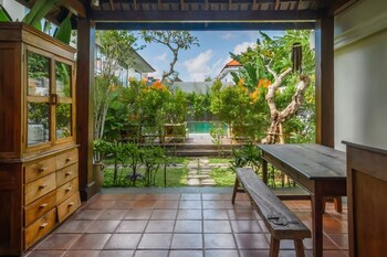 sunset loft seminyak bali
