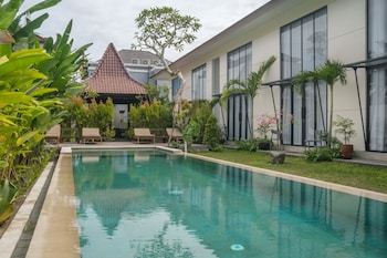 sunset loft seminyak bali