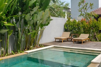 sunset loft seminyak bali