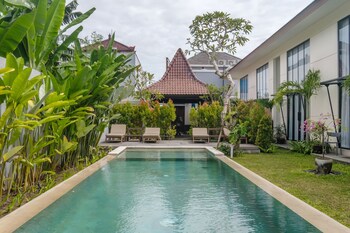 sunset loft seminyak bali