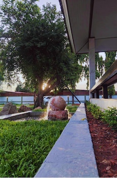 eastpana 304 r2 hotel