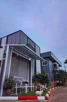 eastpana 304 r2 hotel