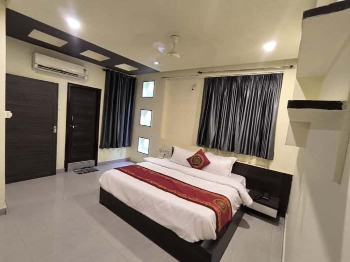 hotel shreenathji inn