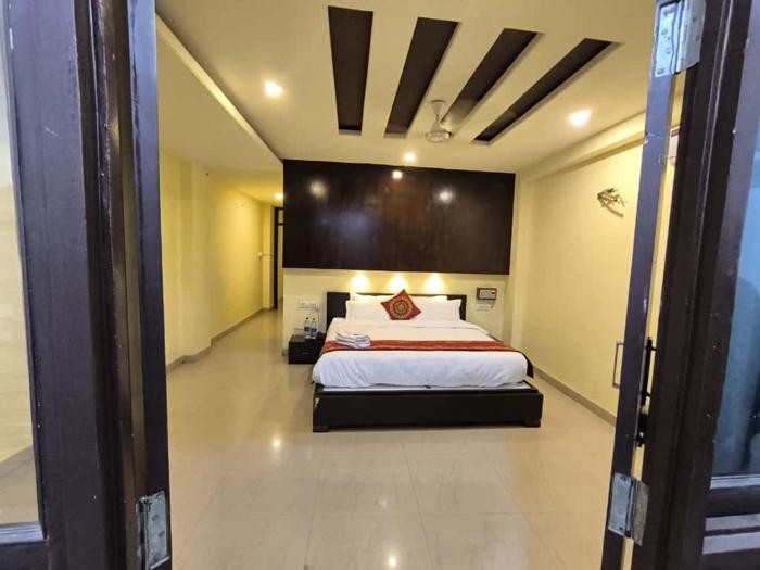 hotel shreenathji inn