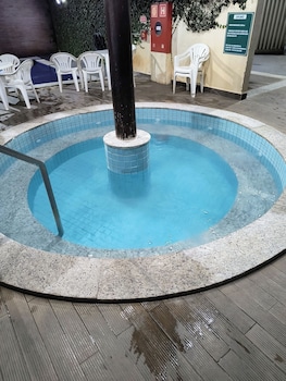 hot springs flat apart hotel c banheira
