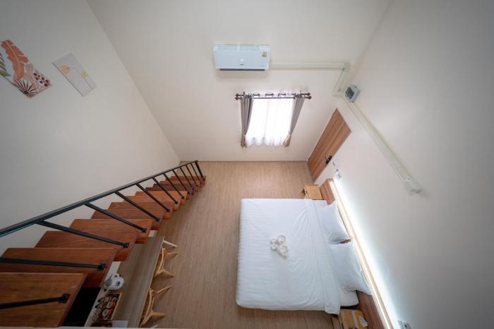 the nook hotel