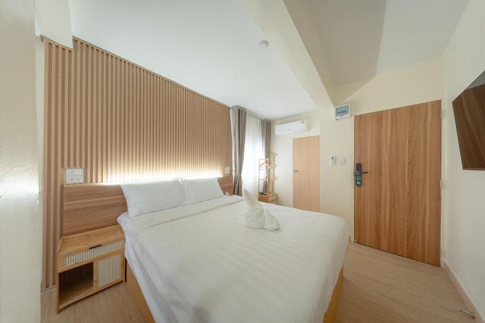 the nook hotel