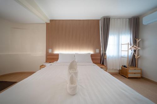 the nook hotel