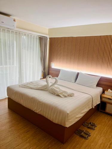 the nook hotel