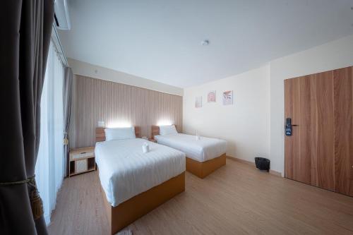 the nook hotel