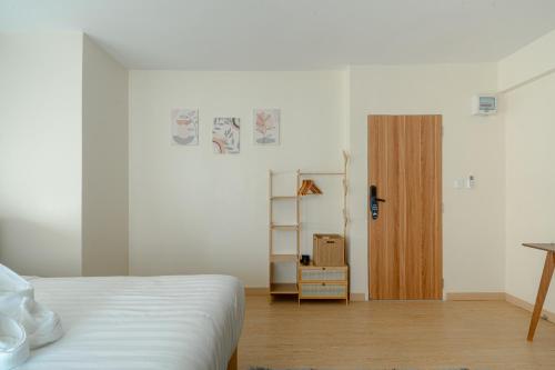the nook hotel