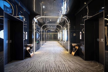 Chongqing Lingdu Gaokong Jiangjing Hotel,,3 star
