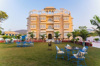 aryavarta a boutique abode