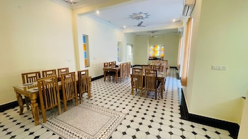 aryavarta a boutique abode