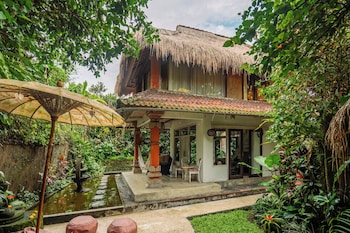 barong retreat villa ubud with hammock terrace garden and koi pond